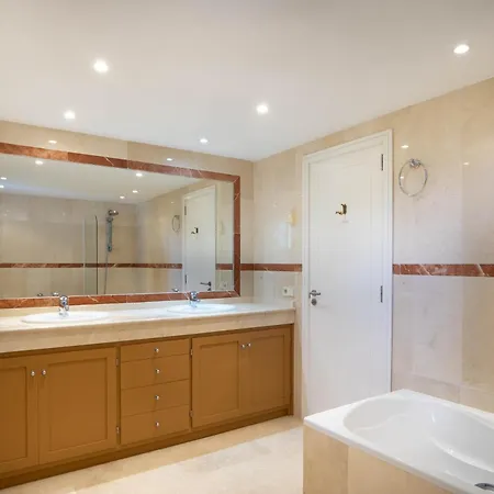 Apartment Luxury In Puento